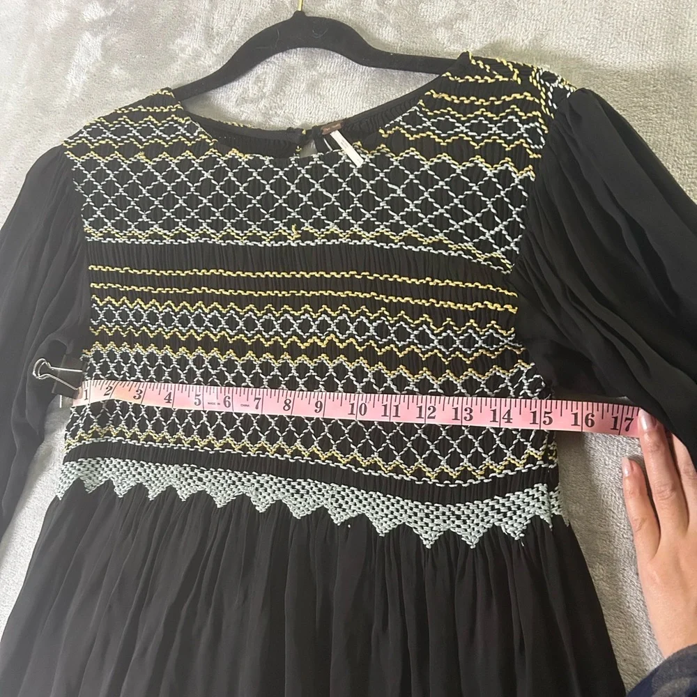 Free people late night picnic smocked long sleeve embroidered dress - Picture 13 of 13